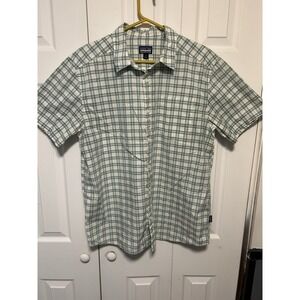 Patagonia Men's Short Sleeve Green Plaid Organic Cotton Button-Down Shirt  Large
